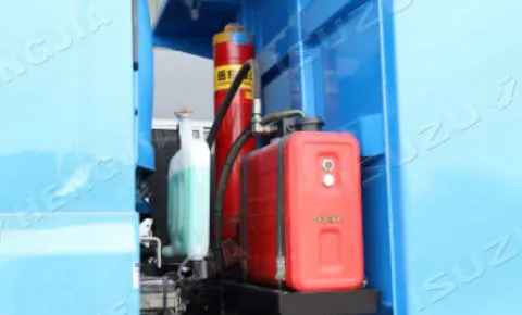 خزان الزيت الهيدروليكي